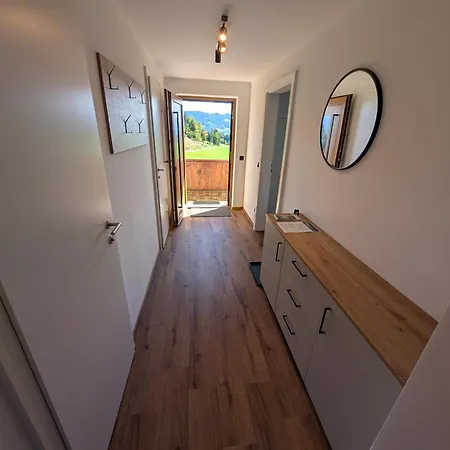 Apartment Am Bauernhof, Seeblick, Bergpanorama Keuschen