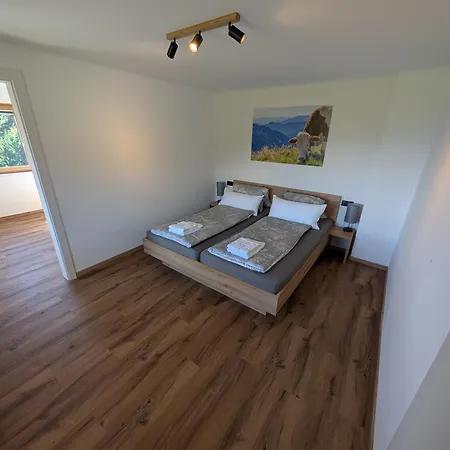 Am Bauernhof, Seeblick, Bergpanorama Apartament