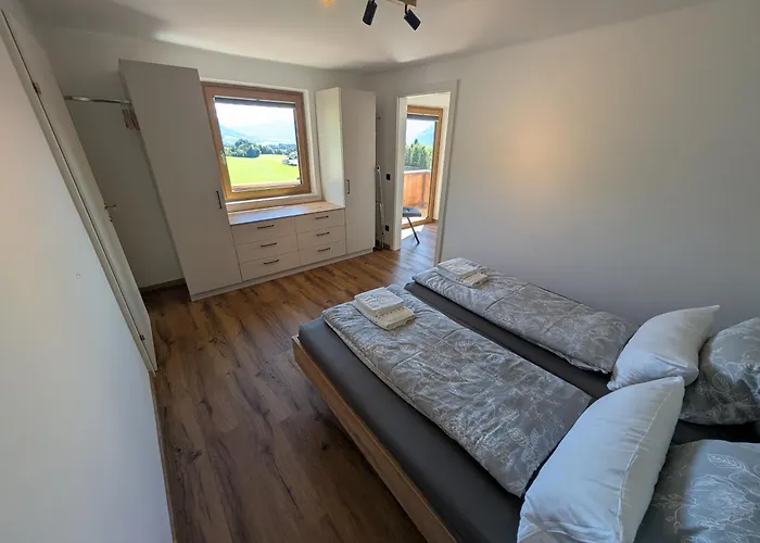 Daire Am Bauernhof, Seeblick, Bergpanorama Keuschen